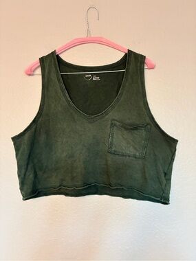 Aerie 100% Cotton Distressed Crop V-Neck Tank Top with Pocket Dark Green Size M
